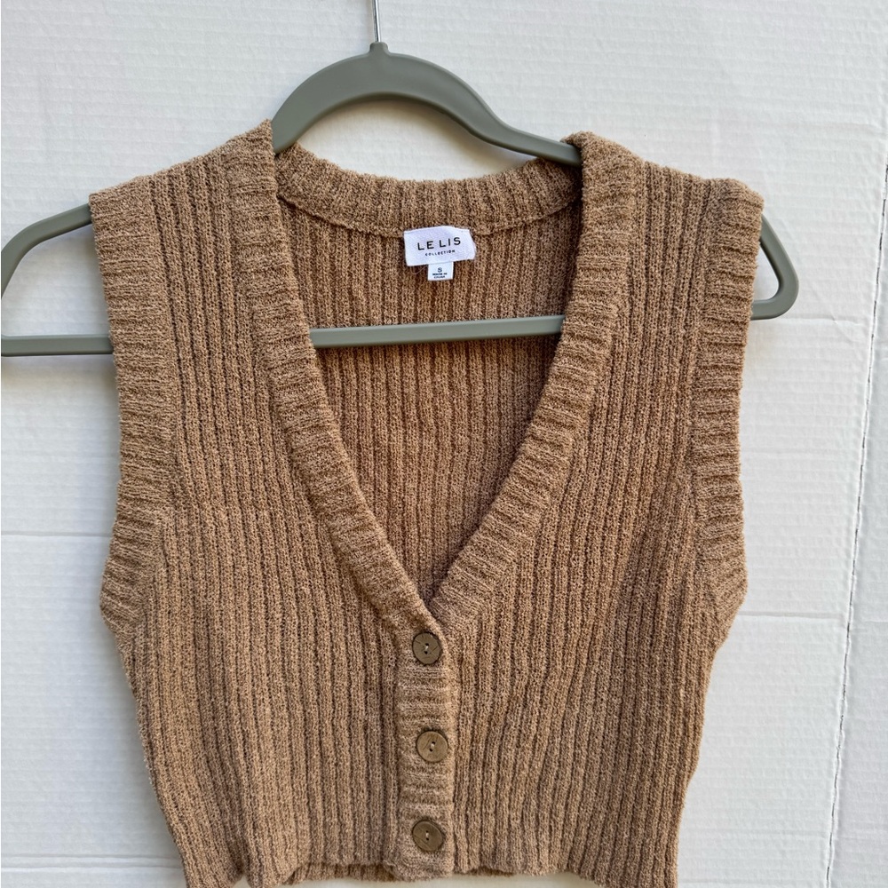 Le Lis Tan Knit Vest